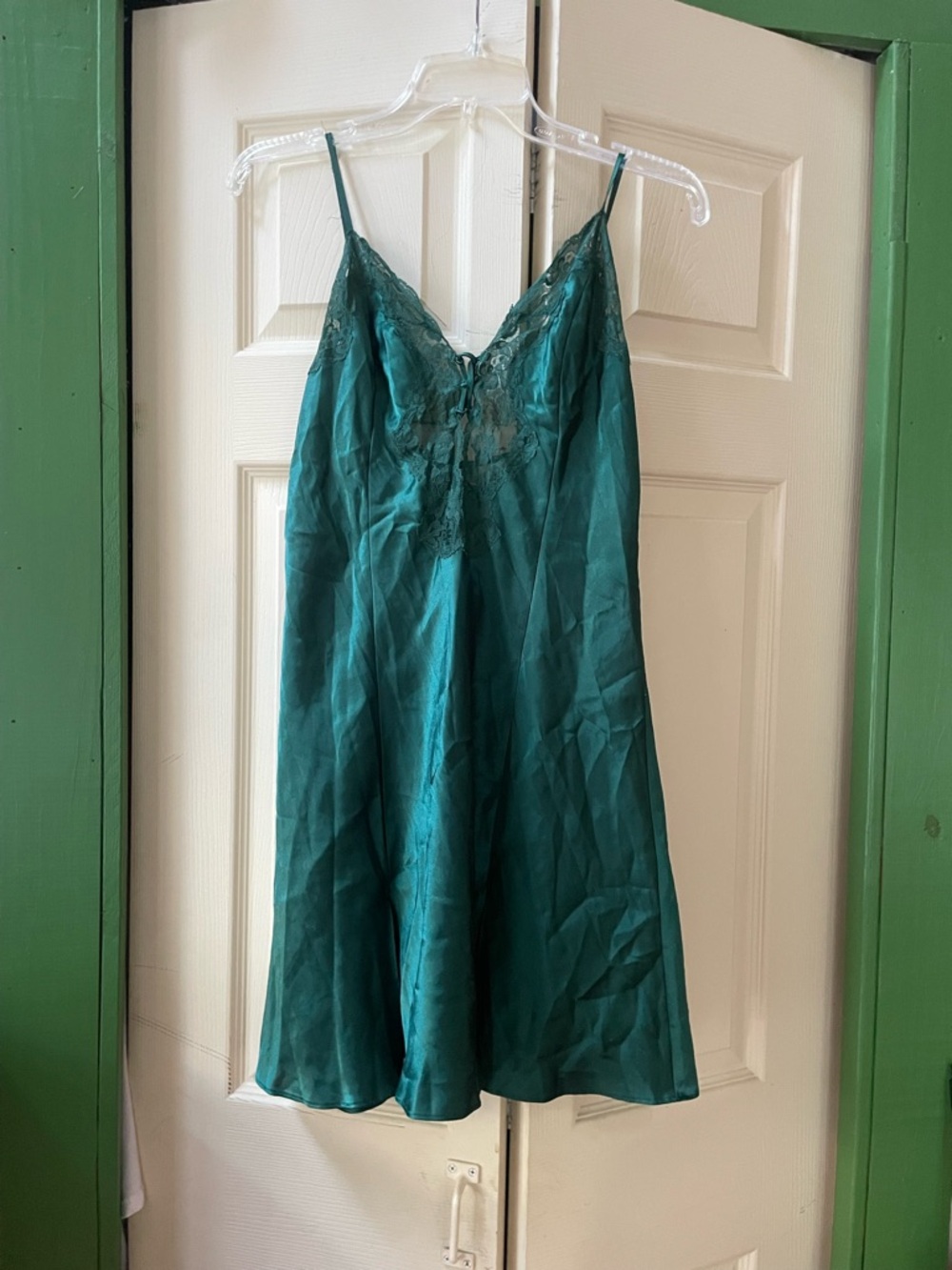 Frederick's of Hollywood Teal Lace-Trim Giwn